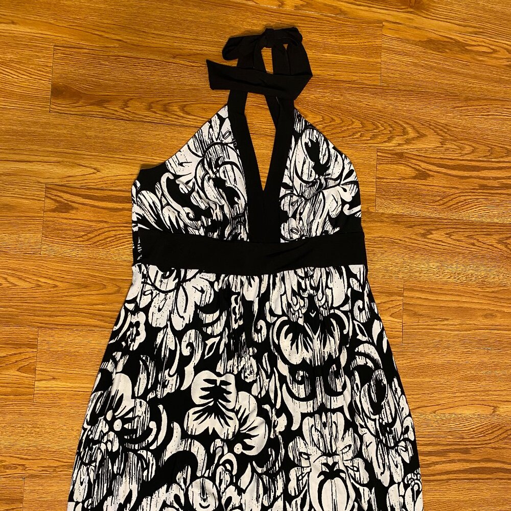 Enfocus Petite women's size 6P black & white halter dress